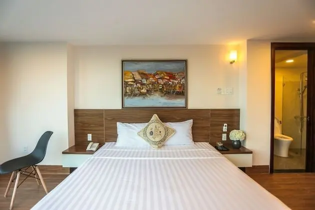 Deluxe Büyük Yataklı Tek Kişilik Oda