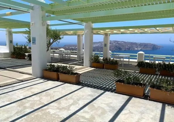 Standard Stüdyo, Kısmi Deniz Manzaralı