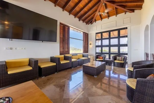 Exclusive Villa