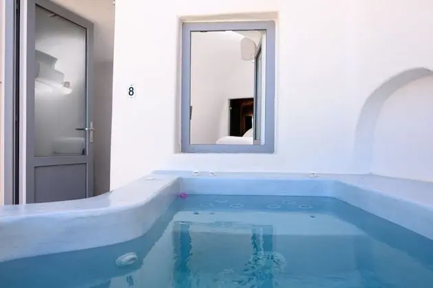 Junior Suite with Caldera View and Private Jacuzzi - A-