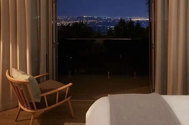 Superior Oda, Sigara İçilmez, Şehir Manzaralı