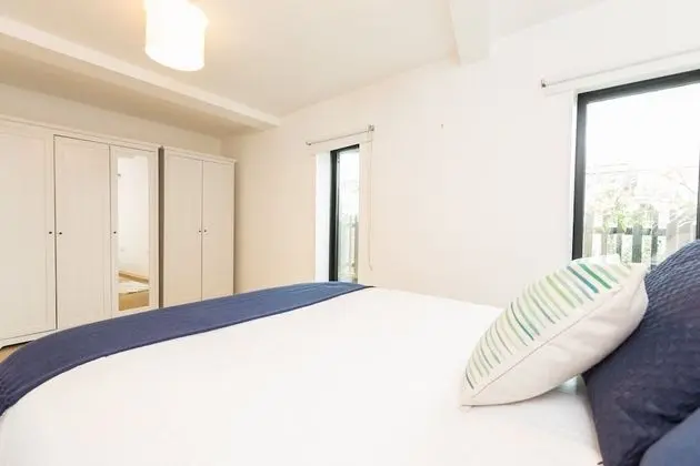 Ev (3 Bedrooms)