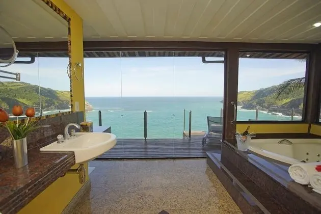 Suite Cliffside
