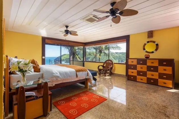 Suite Cliffside
