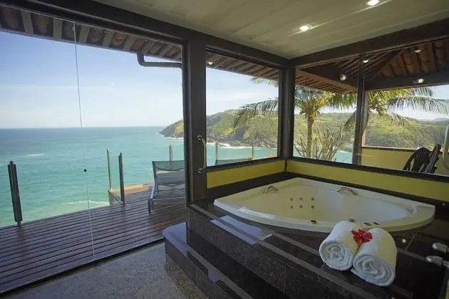 Suite Cliffside