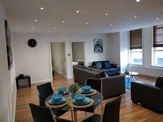 Deluxe Apart Daire, Sigara İçilmez