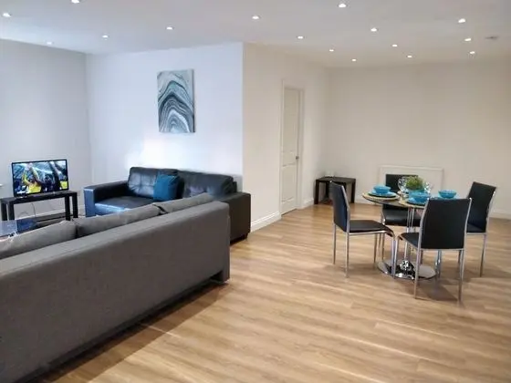 Deluxe Apart Daire, Sigara İçilmez