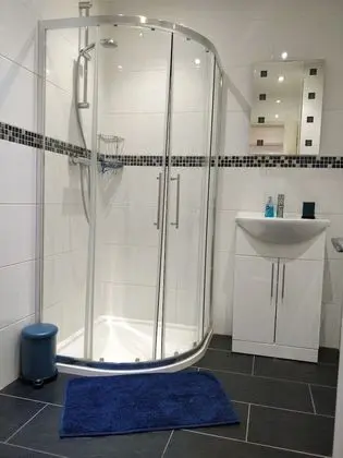 Deluxe Apart Daire, Sigara İçilmez