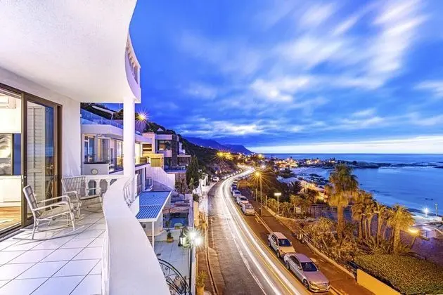 Apart Daire (Beachfront - Magic)