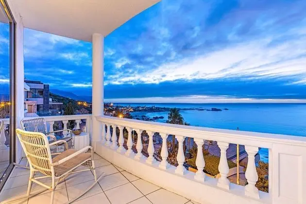 Apart Daire (Beachfront - Magic)