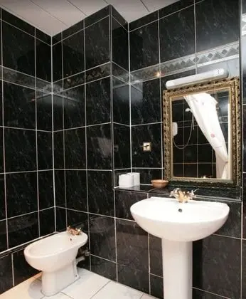Tek Büyük Yataklı Oda (Small)
