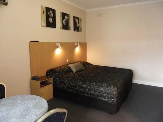 Standard Oda, Sigara İçilmez (Large King Bed)