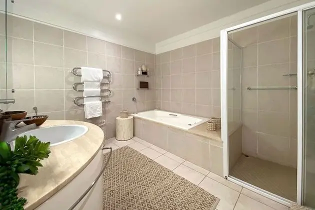 Villa, 6 Yatak Odası, Kişiye Özel Havuzlu