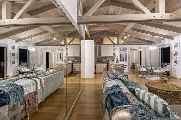 Luxury Çatı Katı Süiti (Penthouse)