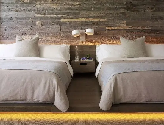 Two Queen Beds