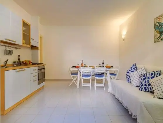 Ev, 2 Yatak Odası, Engellilere Uygun, Sigara İçilebilir