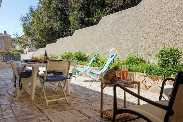 Ev, 2 Yatak Odası, Engellilere Uygun, Sigara İçilebilir