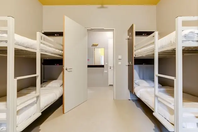 Standard Ortak Ranzalı Oda, Karma Ranzalı Oda, Özel Banyo (1 bed in 4-person dorm)