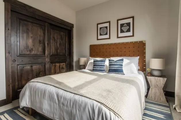 Ev (5 Bedrooms)