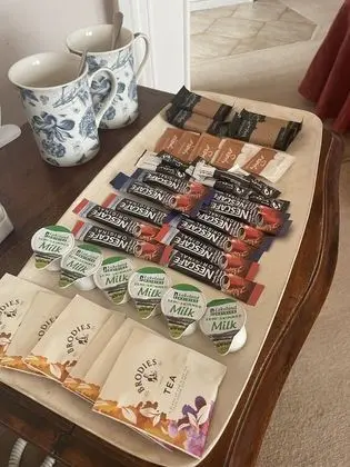 Tek Büyük veya İki Ayrı Yataklı Oda, Banyolu/Duşlu
