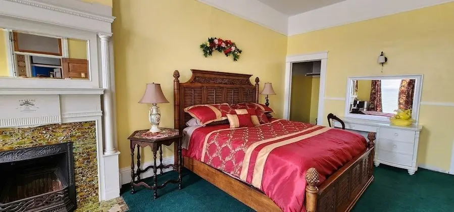 Single King - Room 2