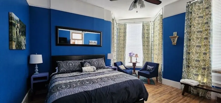 Single King Suite - Room 1