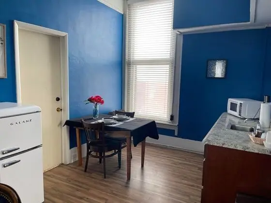 Single King Suite - Room 1