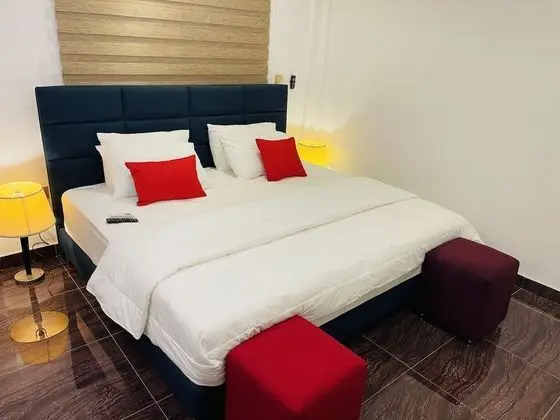 Comfort Tek Büyük Yataklı Oda