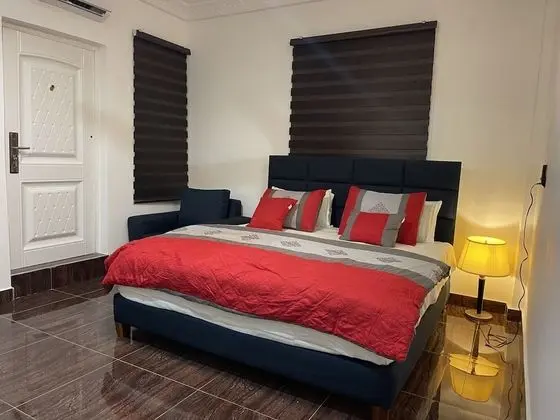 Luxury Tek Büyük Yataklı Oda