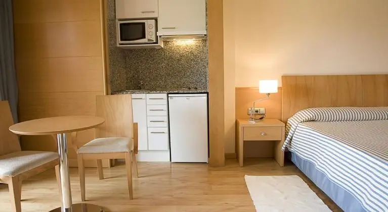 1 Çift Kişilik Veya 2 Tek Kişilik Yatak Standard