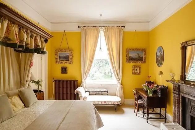 Comfort Tek Büyük Yataklı Oda, Banyolu/Duşlu, Avlu Manzaralı