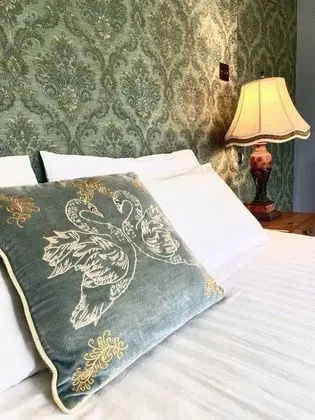 Deluxe Dört Kişilik Oda, Birden Çok Yatak