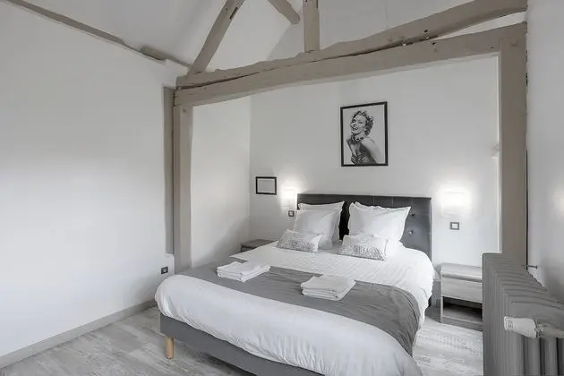 Tek Büyük Yataklı Oda (Chambre Mezzanine)