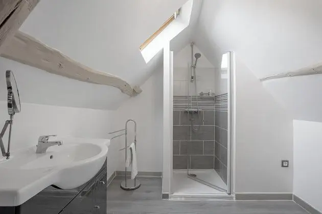 Tek Büyük Yataklı Oda (Chambre Mezzanine)