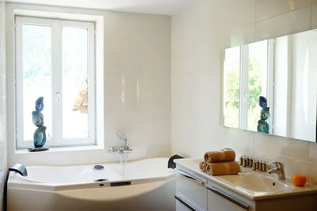 Tek Büyük Yataklı Oda (Barroude)