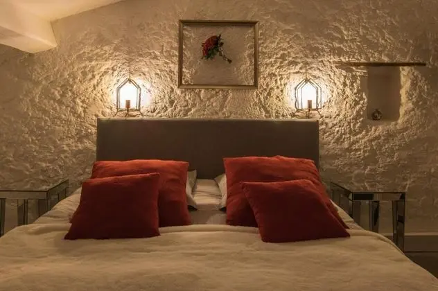 Deluxe Tek Büyük Yataklı Oda (3 épis )