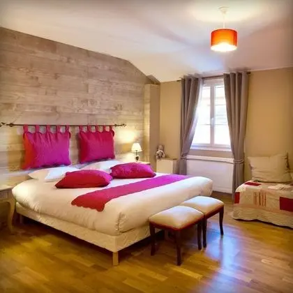 Superior Tek Büyük veya İki Ayrı Yataklı Oda, Birden Çok Yatak, Avlu Manzaralı (Rubis)