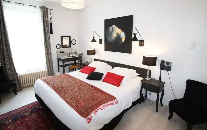 Romantic İki Ayrı Yataklı Oda, Banyolu/Duşlu (Vanille)