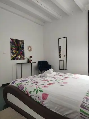 Romantic Tek Büyük Yataklı Oda (Sweetie)