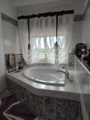 Romantic Tek Büyük Yataklı Oda (Sweetie)