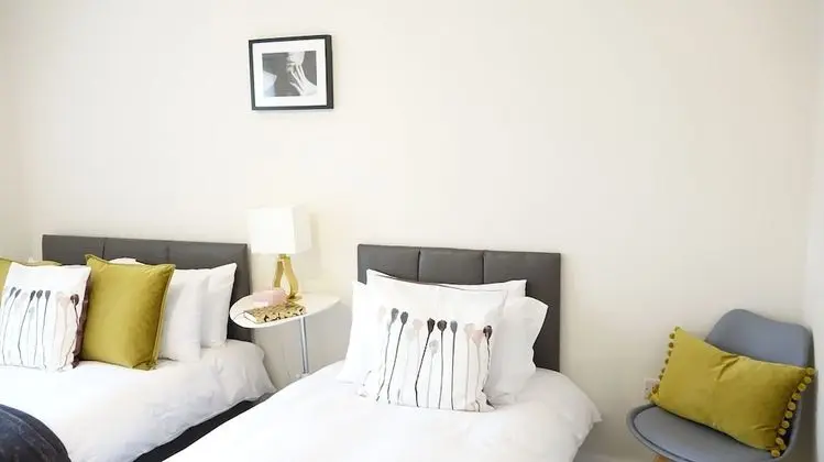 Deluxe Üç Kişilik Oda (Room 1)