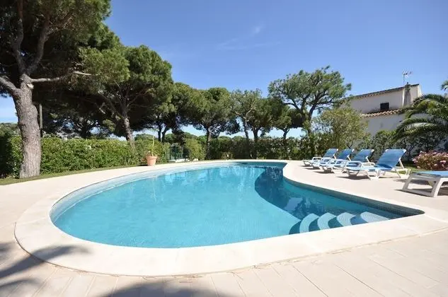 Villa, 4 Yatak Odası, Engellilere Uygun, Balkon