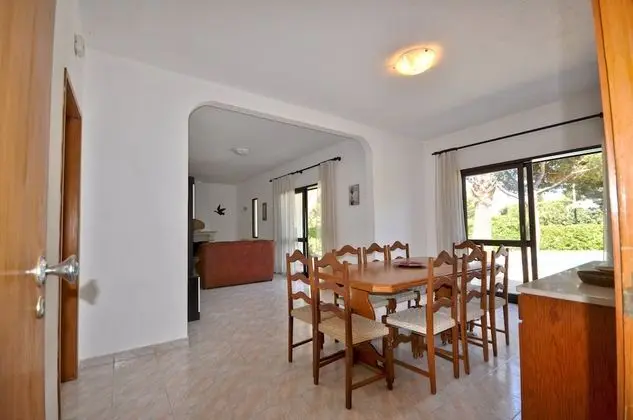 Villa, 4 Yatak Odası, Engellilere Uygun, Balkon