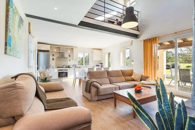 Villa, 4 Yatak Odası, Kişiye Özel Havuzlu