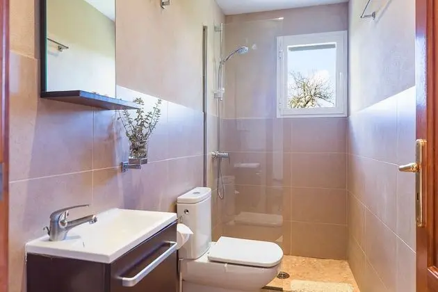 Villa, 4 Yatak Odası, Kişiye Özel Havuzlu