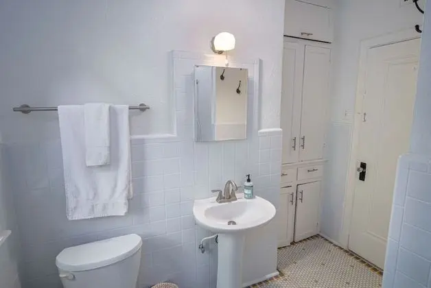 Ev (4 Bedrooms)