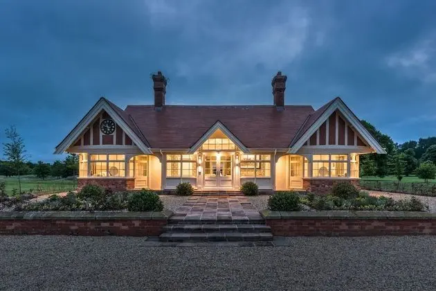 Deluxe Kır Evi, Banyolu/Duşlu, Golf Manzaralı