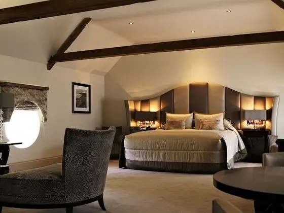 Luxury Tek Büyük veya İki Ayrı Yataklı Oda, Banyolu/Duşlu (Courtyard Bedroom)