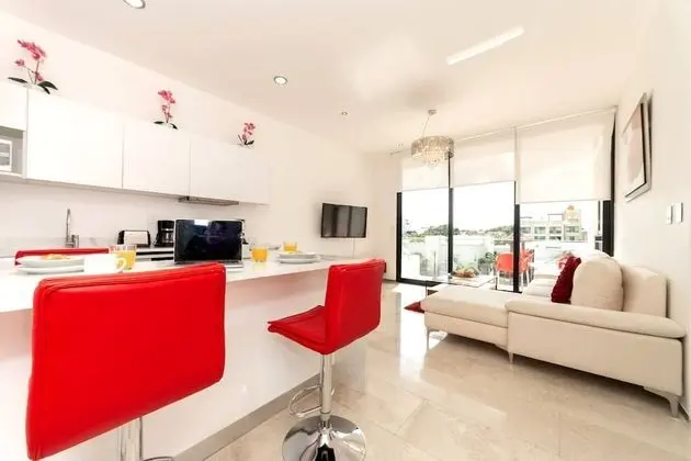 Apart Daire, 2 Yatak Odası, Balkon