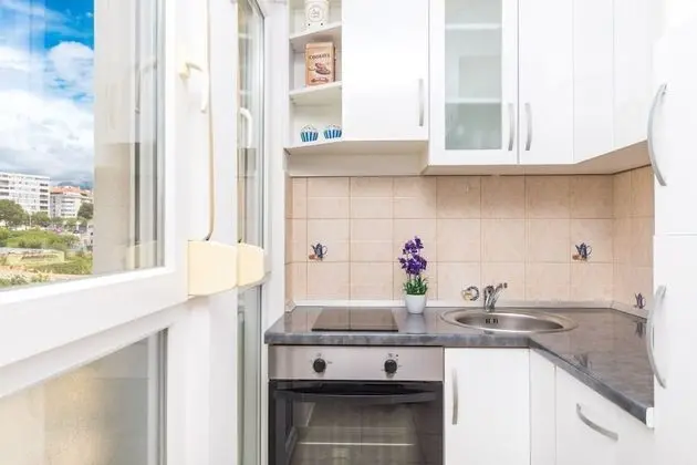 Apart Daire, 1 Büyük (Queen) Boy Yatak